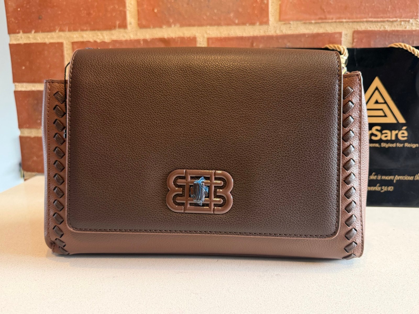 Lasvenis Regal Flap Bag - Image 5